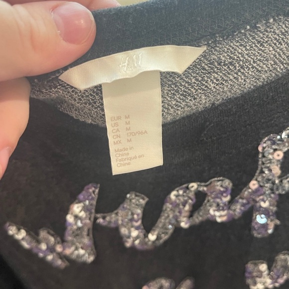 H&M sweater - Picture 2 of 3